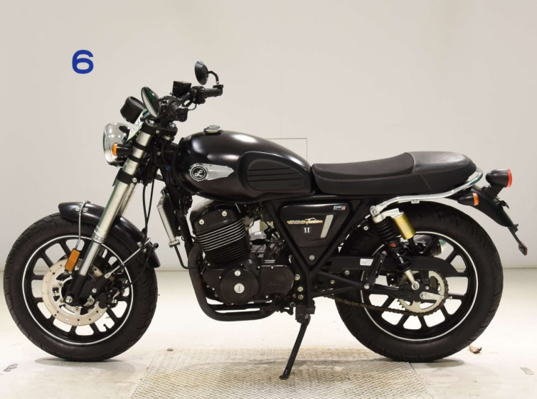 Мотоцикл GPX LEGEND 250 TWIN с пробегом 6739 km
