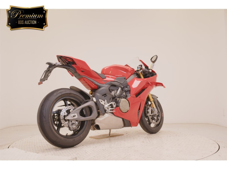 Мотоцикл Ducati PANIGALE V4S з пробігом 46 km