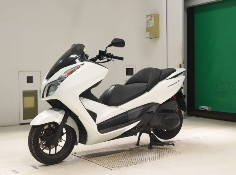 Мотоцикл Honda FORZA SIA с пробегом 7982 km