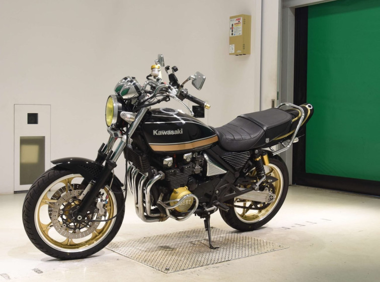 Мотоцикл Kawasaki ZEPHYR400