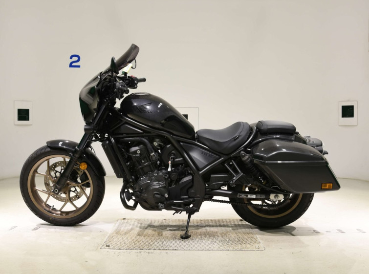 Мотоцикл Honda REBEL T CMX1100DCT з пробігом 7683 km