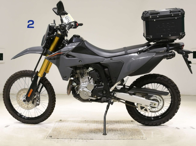 Мотоцикл Suzuki DR-Z4S с пробегом 573 km