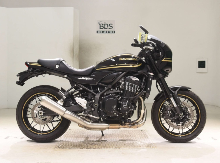 Мотоцикл Kawasaki Z900RS CAFE с пробегом 4618 km