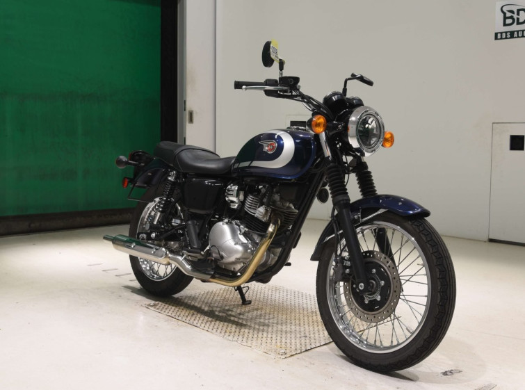 Мотоцикл Kawasaki W230 з пробігом 8703 km