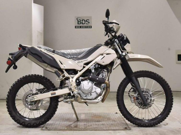 Мотоцикл Kawasaki KLX230 SHERPA