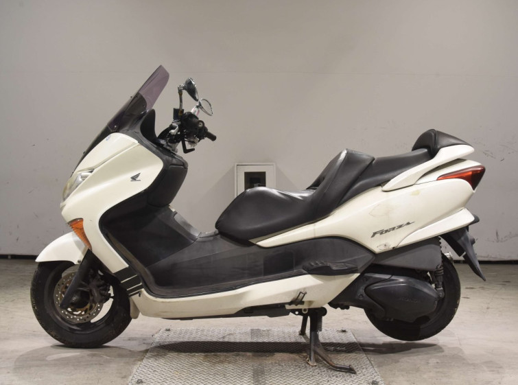 Мотоцикл Honda FORZA Z