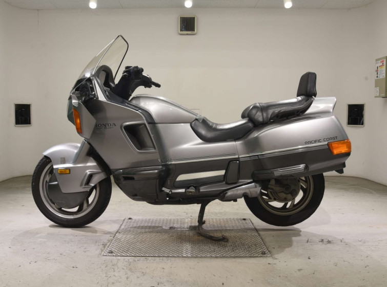 Мотоцикл Honda PC800 PACIFIC COAST з пробігом 44134 km
