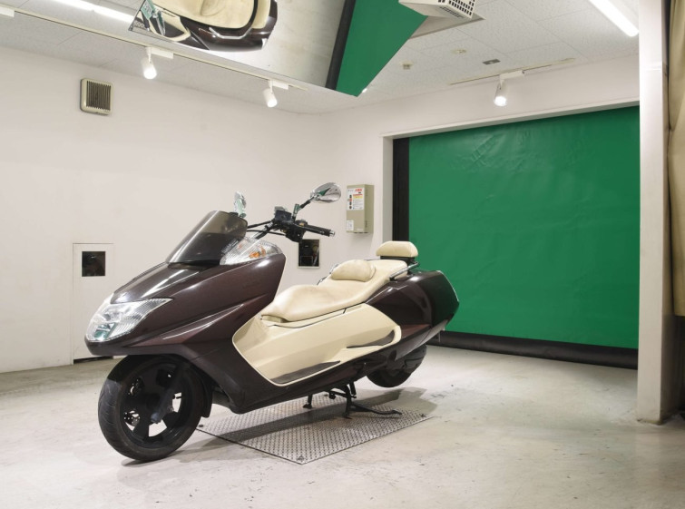 Мотоцикл Yamaha MAXAM250 з пробігом 24559 km
