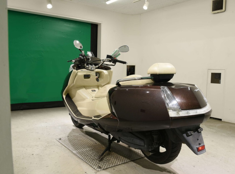 Мотоцикл Yamaha MAXAM250 з пробігом 24559 km