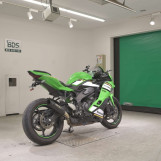 Мотоцикл Kawasaki ZX-4RR с пробегом 9279 km