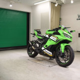 Мотоцикл Kawasaki ZX-4RR с пробегом 9279 km