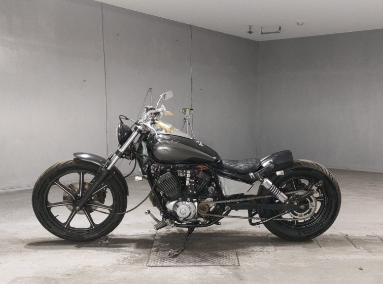Мотоцикл Yamaha VIRAGO XV250 с пробегом 12812 km