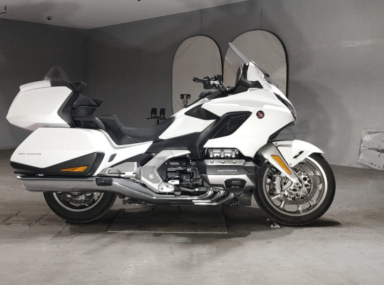 Мотоцикл Honda GL1800 TOUR D з пробігом 2257 km