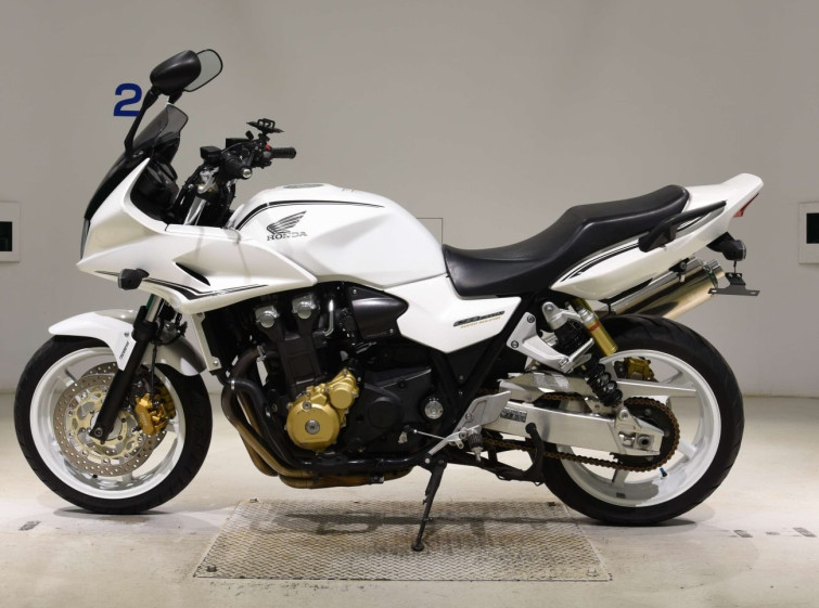 Мотоцикл Honda CB1300SFA BOLDOR з пробігом 9585 km