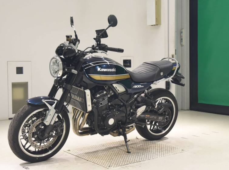Мотоцикл Kawasaki Z900RS с пробегом 3823 km