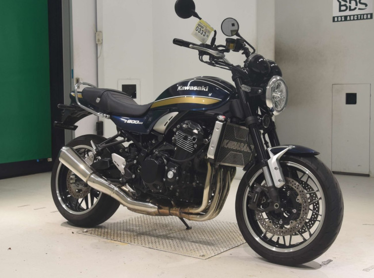 Мотоцикл Kawasaki Z900RS с пробегом 3823 km