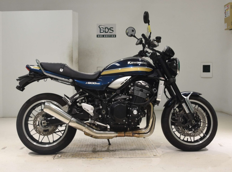 Мотоцикл Kawasaki Z900RS с пробегом 3823 km