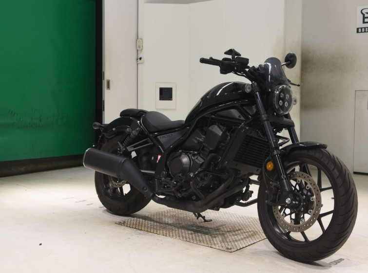 Мотоцикл Honda REBEL CMX1100 з пробігом 14753 km