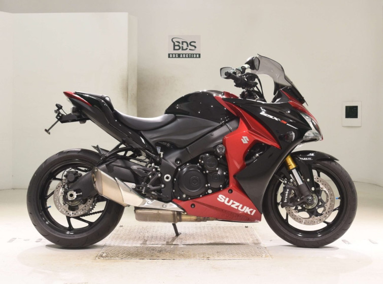 Мотоцикл Suzuki GSX-S1000F з пробігом 8938 km