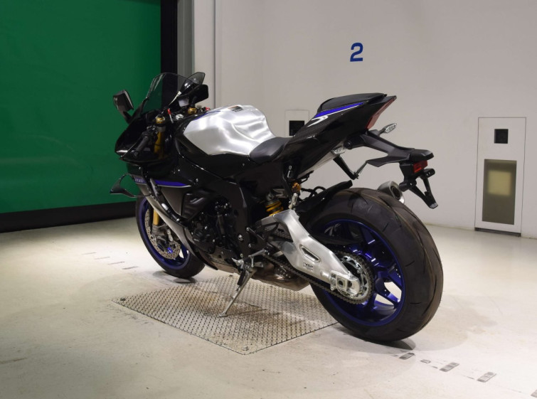 Мотоцикл Yamaha YZF-R1M з пробігом 5 km
