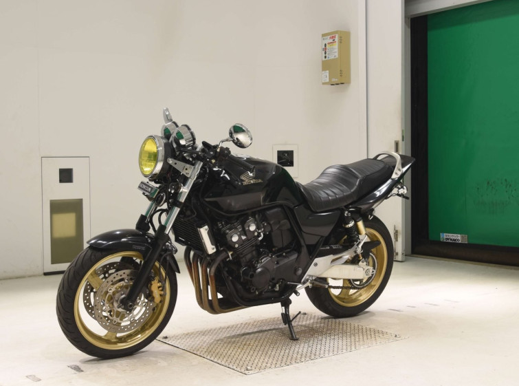 Мотоцикл Honda CB400SFV с пробегом 24798 km
