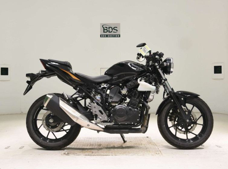 Мотоцикл Suzuki GSX250RA с пробегом 6028 km