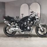 Мотоцикл Yamaha XJR400