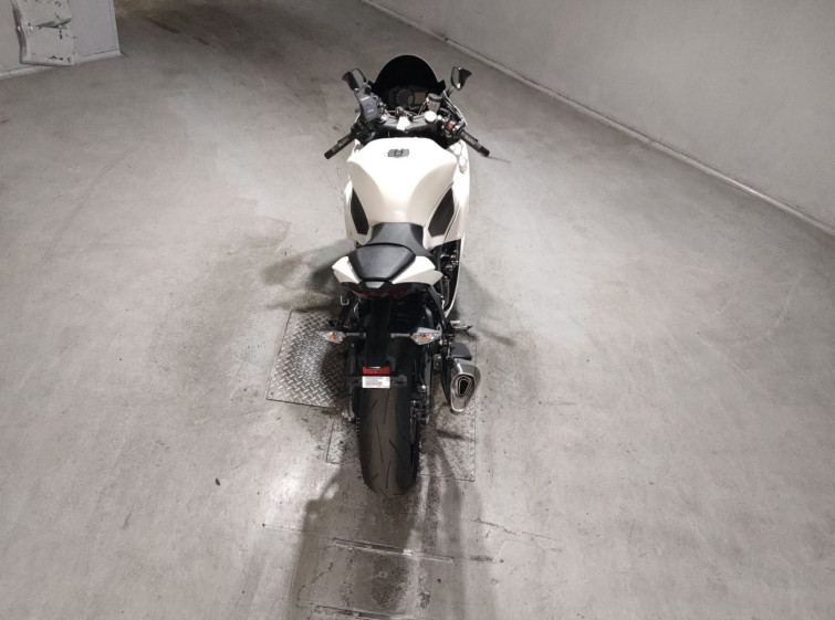 Мотоцикл Kawasaki ZX-6R с пробегом 23534 km