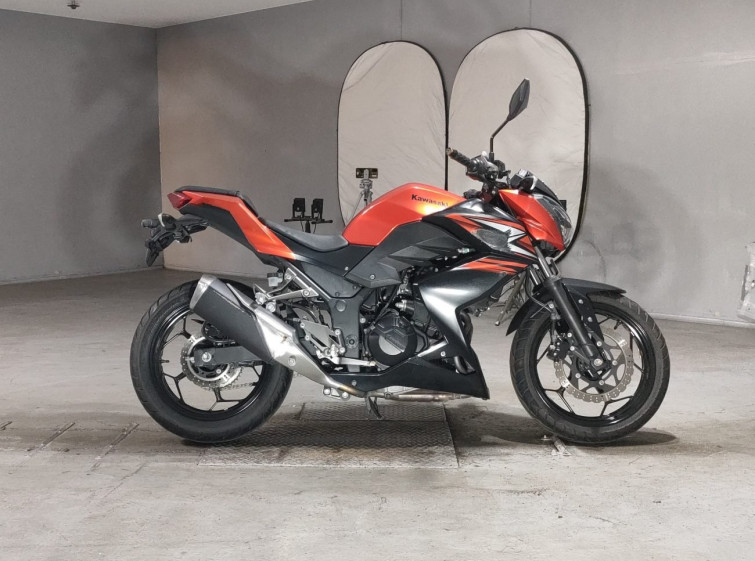 Мотоцикл Kawasaki Z250 з пробігом 13650 km