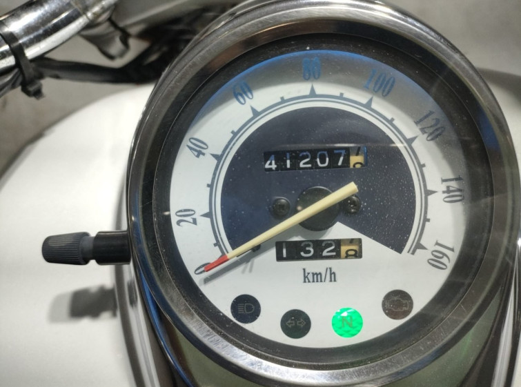 Мотоцикл Yamaha DRAGSTAR XVS250 с пробегом 41208 km