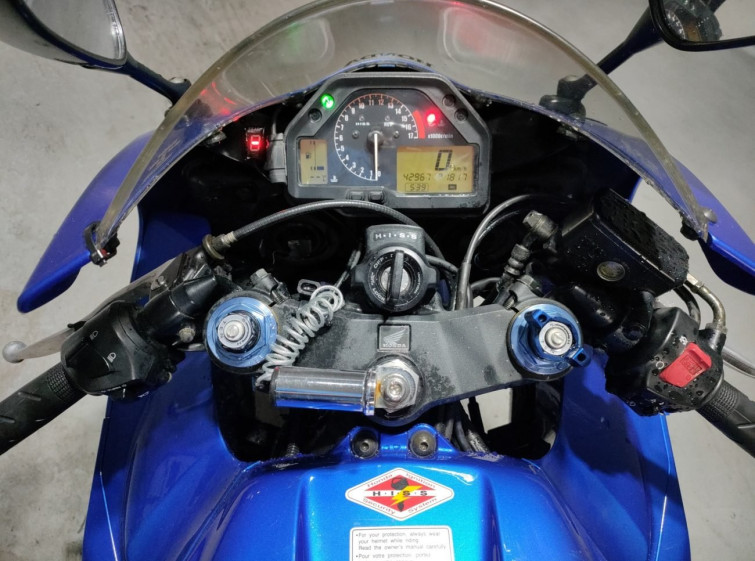 Мотоцикл Honda CBR600RR з пробігом 42967 km