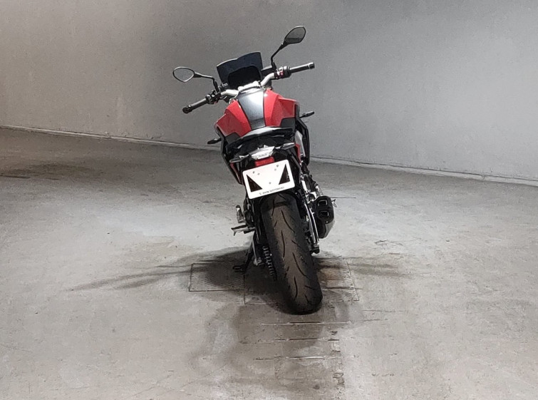 Мотоцикл BMW F900R з пробігом 2877 km