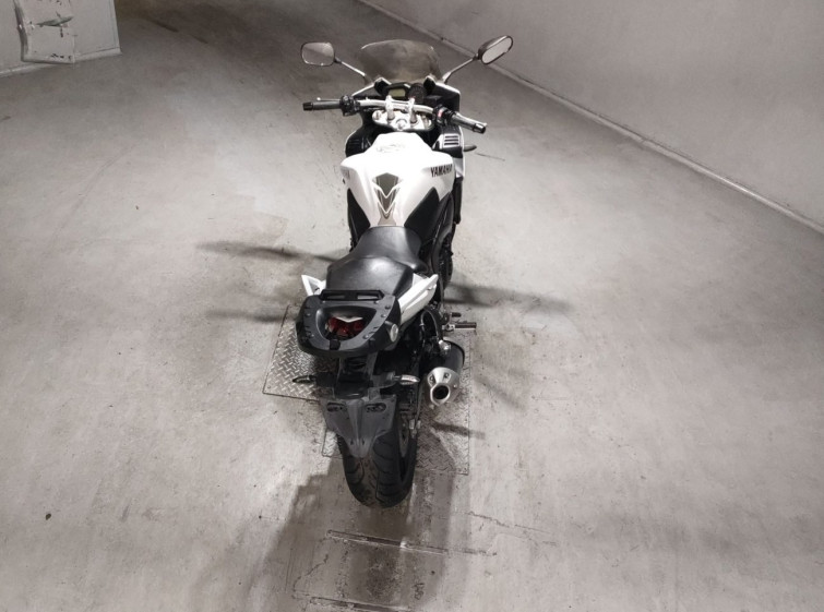 Мотоцикл Yamaha FZ1 FAZER с пробегом 38357 km
