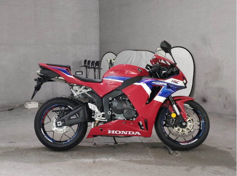 Мотоцикл Honda CBR600RR з пробігом 1326 km