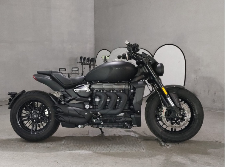 Мотоцикл Triumph ROCKET III R з пробігом 765 km