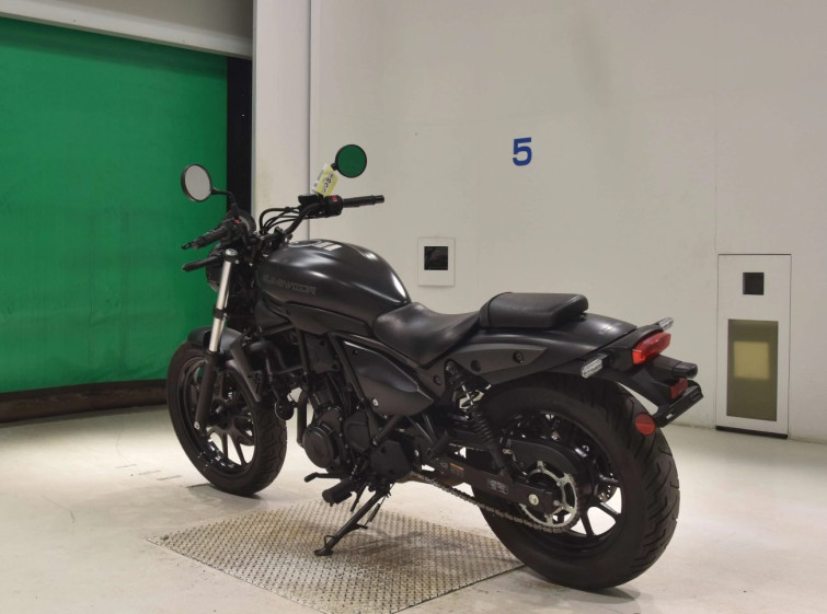 Мотоцикл Kawasaki ELIMINATOR400-3 с пробегом 11082 km