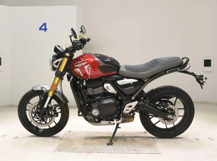 Мотоцикл Triumph SPEED400 с пробегом 1856 km