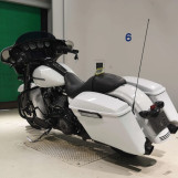 Мотоцикл HD STREET GLIDE FLHXS1870 з пробігом 5318 km
