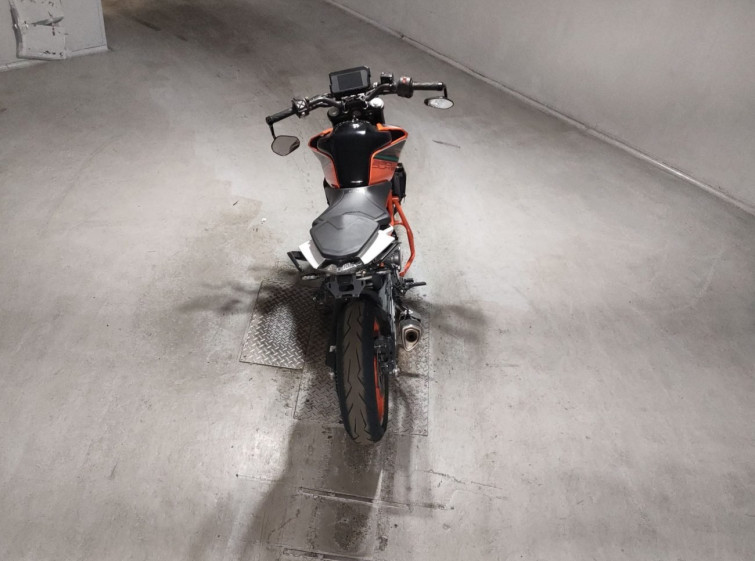 Мотоцикл KTM 390 DUKE с пробегом 37348 km