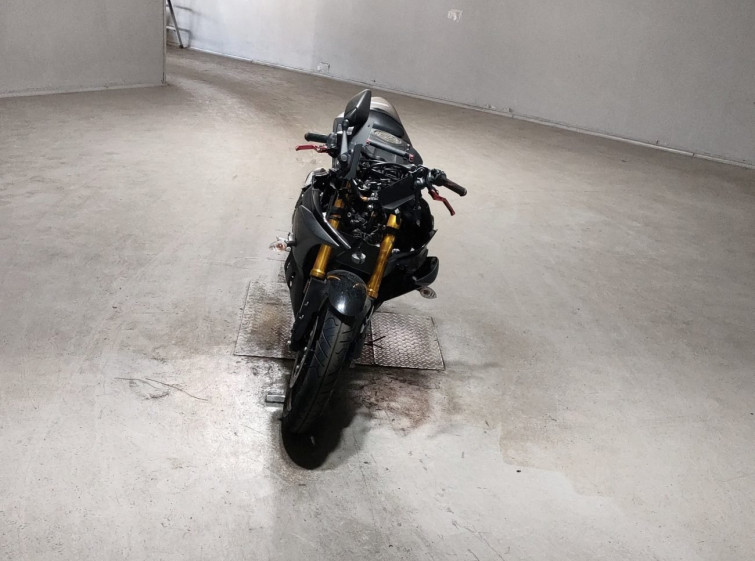Мотоцикл Yamaha YZF-R25