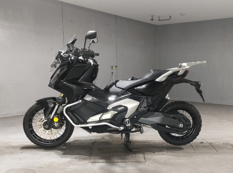 Мотоцикл Honda X-ADV750 з пробігом 12939 km
