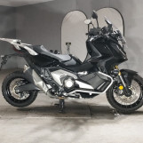Мотоцикл Honda X-ADV750 з пробігом 12939 km