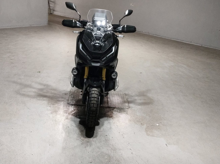 Мотоцикл Honda X-ADV750 з пробігом 12939 km