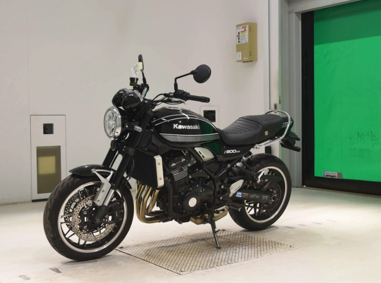 Мотоцикл Kawasaki Z900RS с пробегом 1974 km