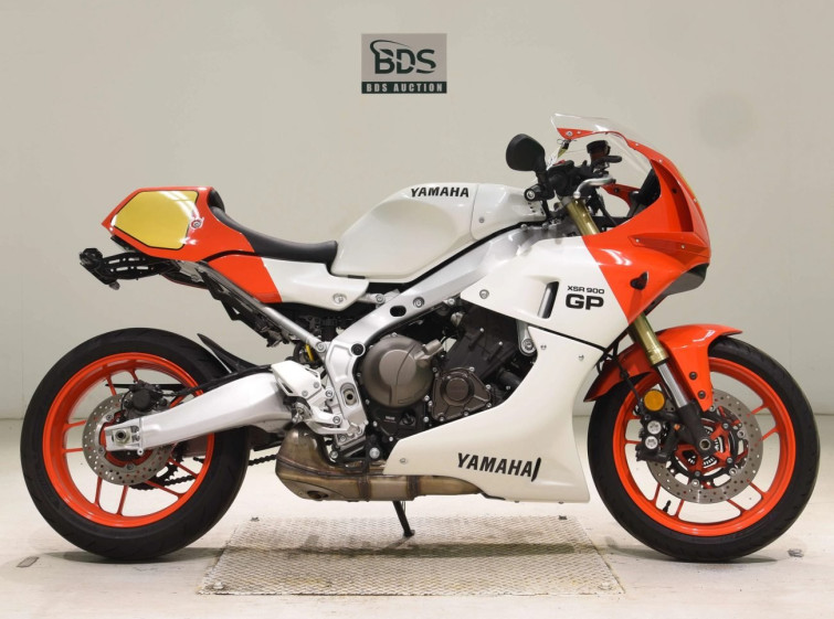Мотоцикл Yamaha XSR900GP с пробегом 2668 km