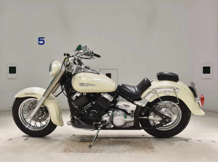 Мотоцикл Yamaha DRAGSTAR XVS400 CLASSIC с пробегом 6240 km