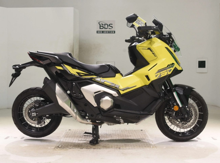 Мотоцикл Honda X-ADV750-2 с пробегом 5391 km