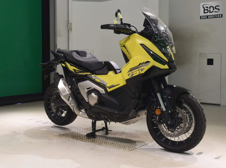 Мотоцикл Honda X-ADV750-2 с пробегом 5391 km