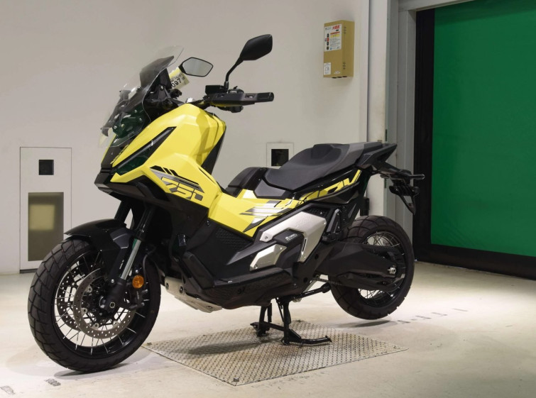 Мотоцикл Honda X-ADV750-2 с пробегом 5391 km
