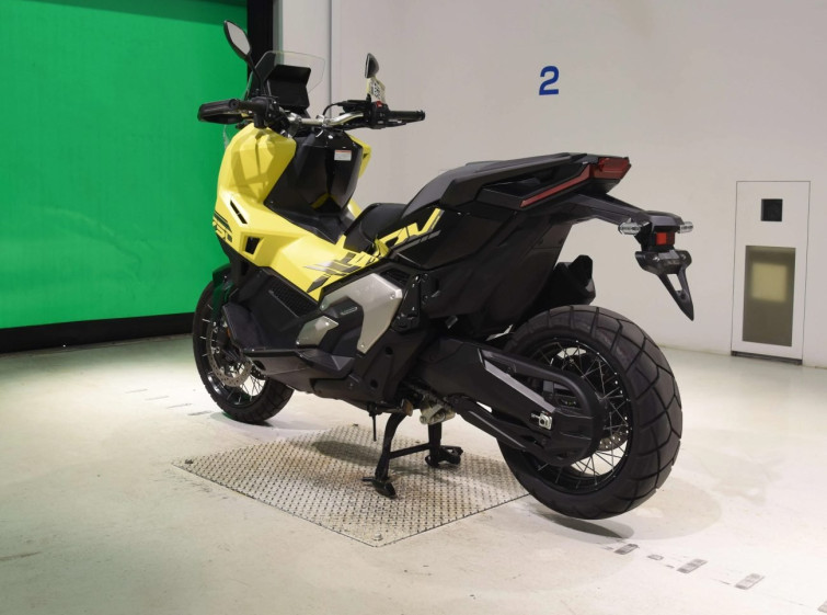 Мотоцикл Honda X-ADV750-2 с пробегом 5391 km